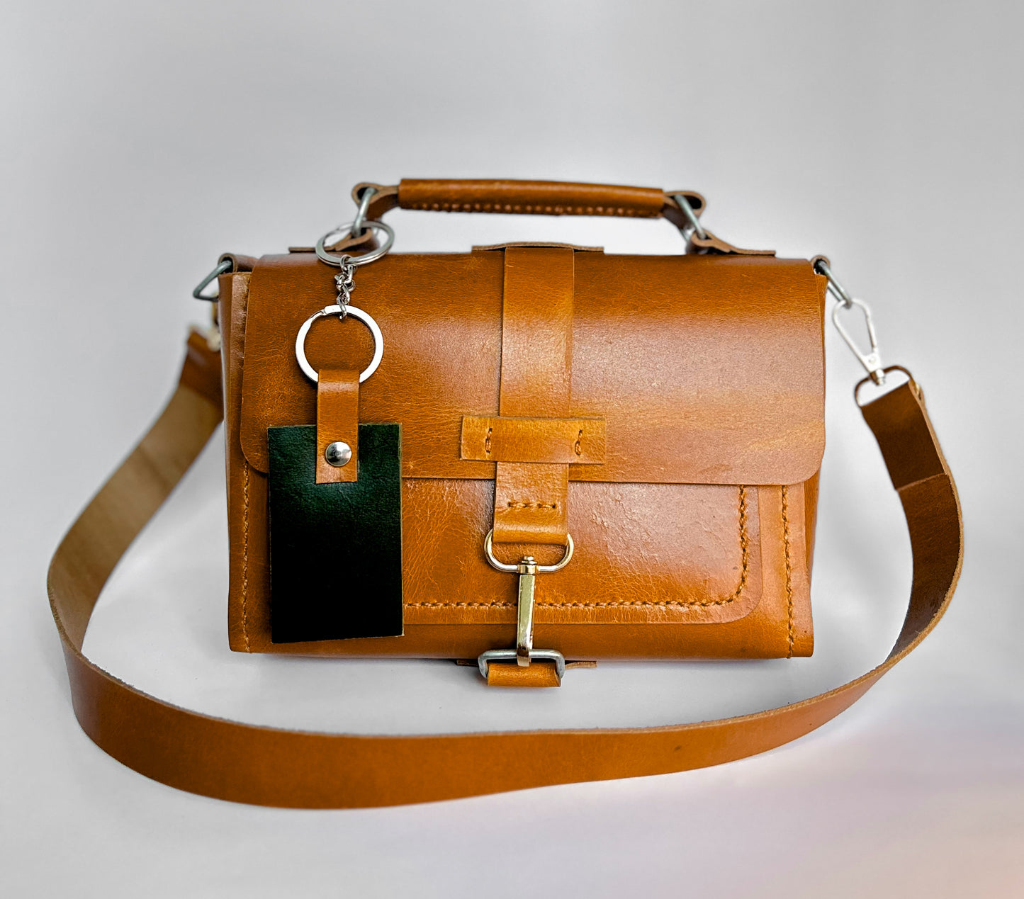 Anvaya Urban Tan Leather Sling Bag – Handmade Crossbody Bag with Removable Strap & Snap Hook Closure