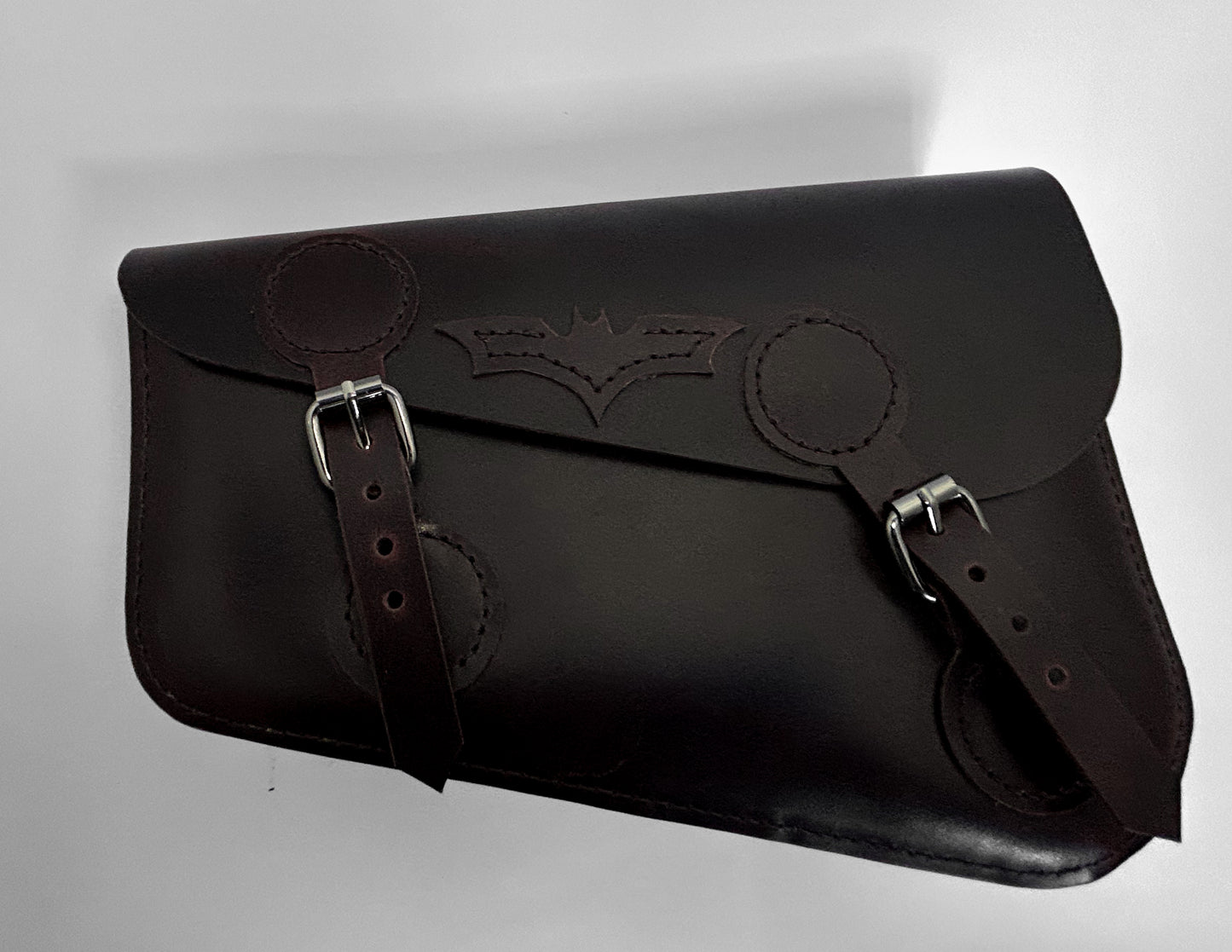 "Rider Bat Leather Saddle Bag – Handcrafted Bike Side Bag for Classic & Cruiser Motorcycles"