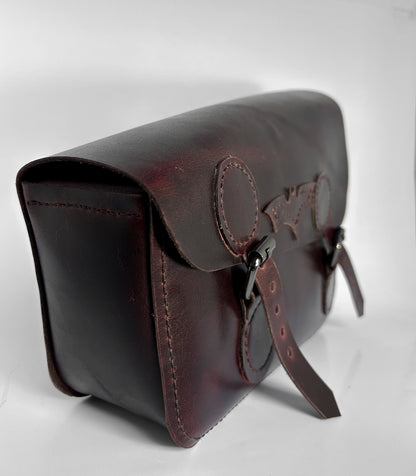 "Rider Bat Leather Saddle Bag – Handcrafted Bike Side Bag for Classic & Cruiser Motorcycles"