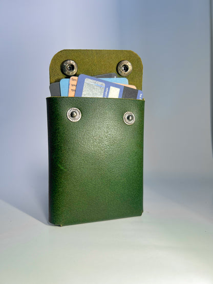 Handmade Leather Wallet – Minimalist Green Card & Cash Holder